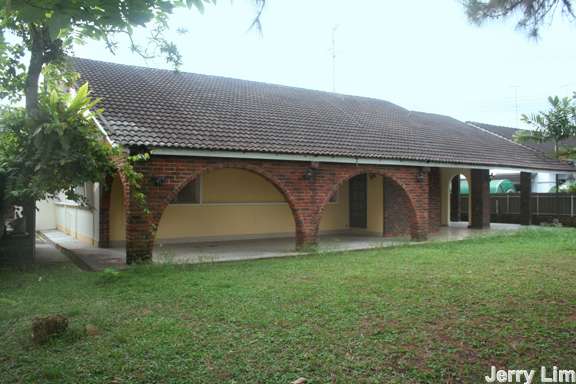 Colonial Bungalow