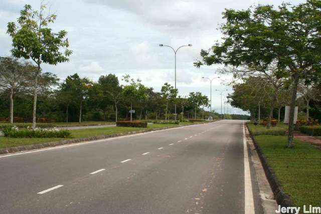 Dual Carriageway Accessibility via Impian Emas