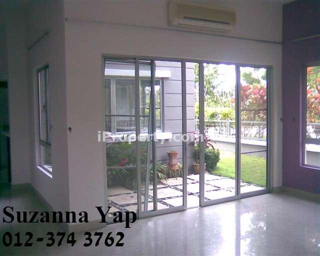 2.5s corner rent RM7500