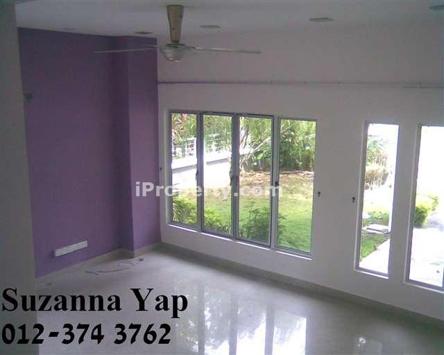 2.5s corner rent RM7500