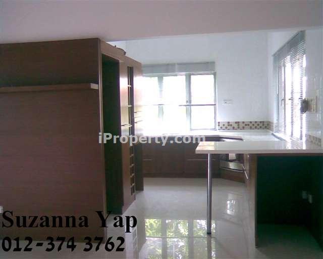 2.5s corner rent RM7500