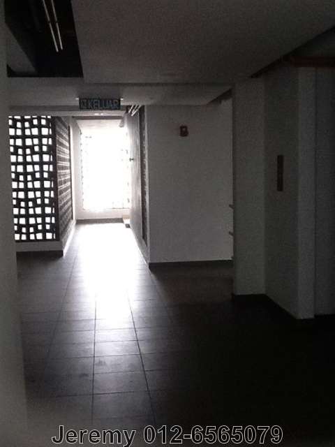 Lift area