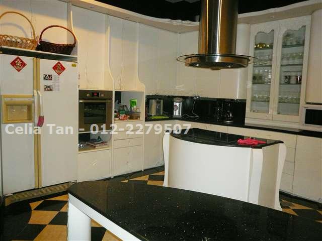 Dry Kitchen Area