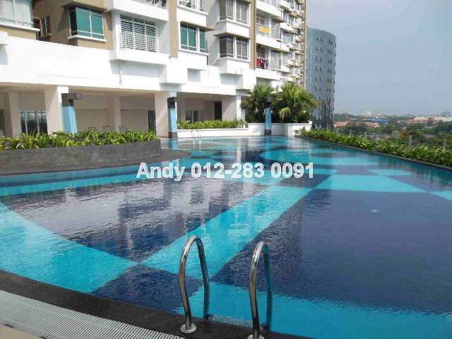 Clean And Beautiful Swimming Pool