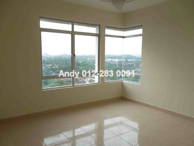 Spacious Master Bedroom
