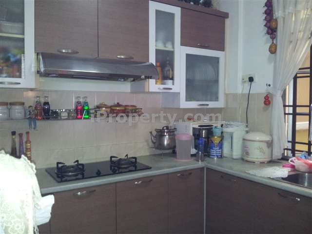 Kitchen Cabinet