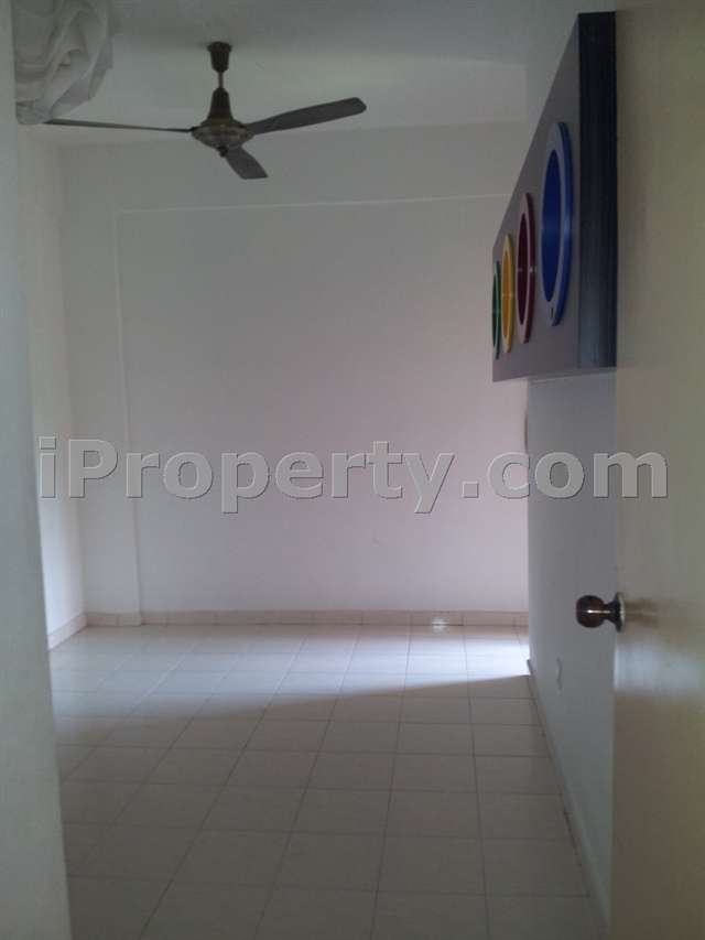 1st Room