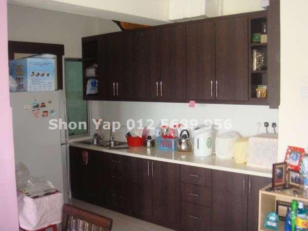 build-in kitchen cabinet