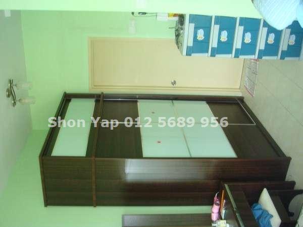 attached bathroom in master bedroom