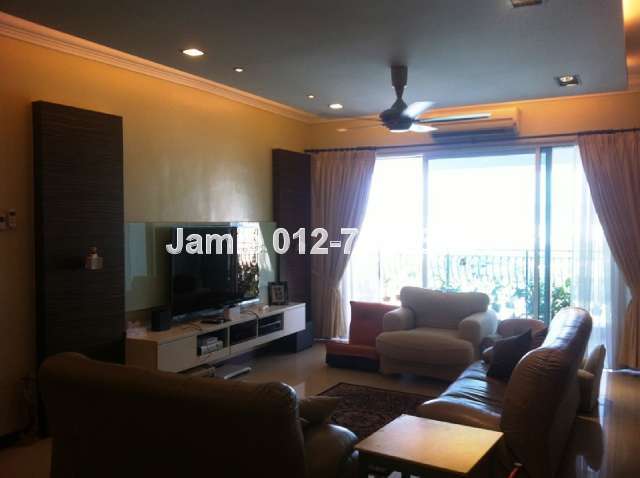 Living Area angle 1