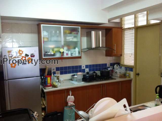 Dry Kitchen