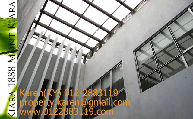 designed with natural light source