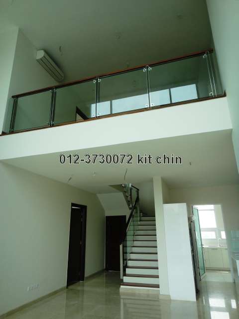 double volumn living hall