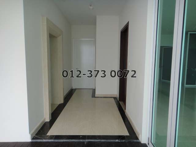 private lift lobby