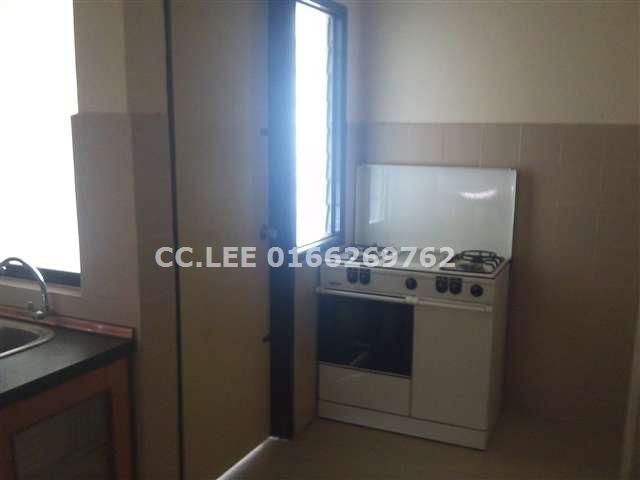 CC.LEE 0166269762