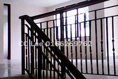CC Lee 0166269762