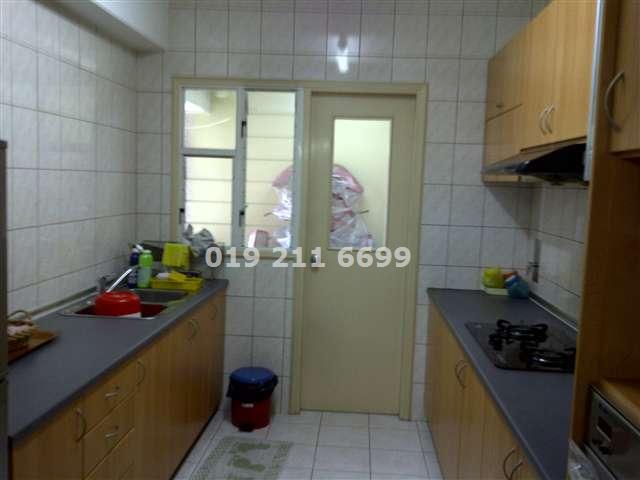 019 211 6699