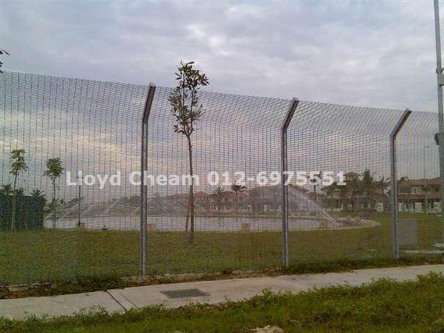 Anti Climb Fence w CCTV