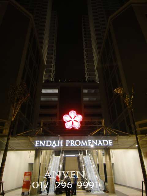 Endah Promenade Night View