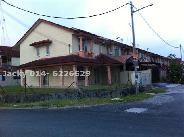 Section 3 multi- corner house view