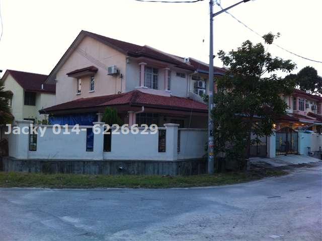 Section 3 corner house view