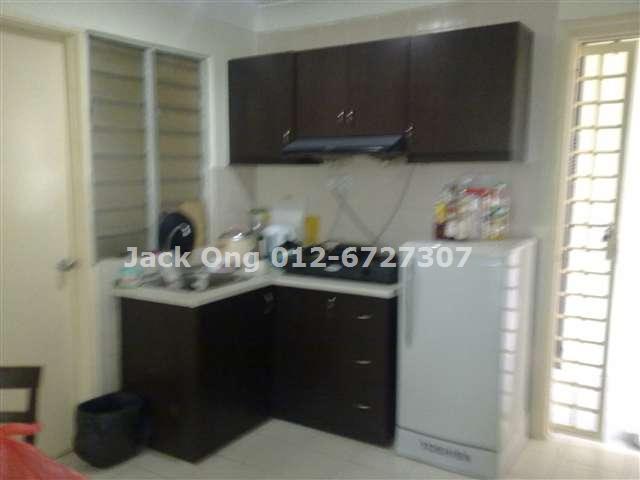 Kitchen Carbinet