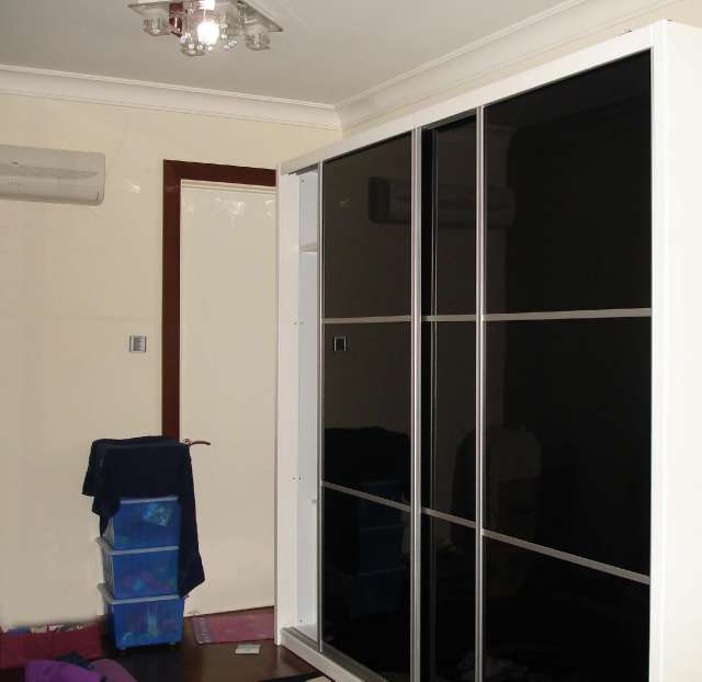builtin wardrobe in all bedroom