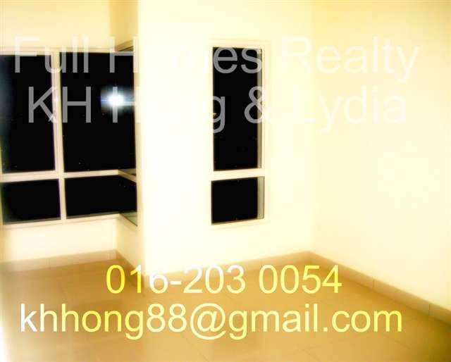 One Of The Bedrooms With Nice View
