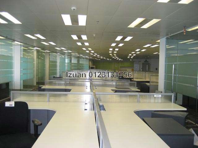 Example Office Space With Room and Worktable