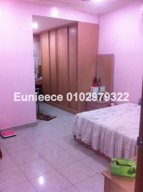 another bedroom