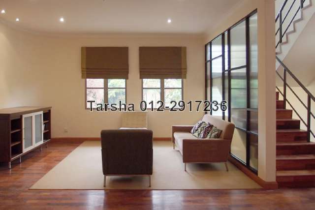 1st Floor Living Hall