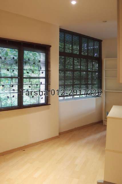 1st Floor Room