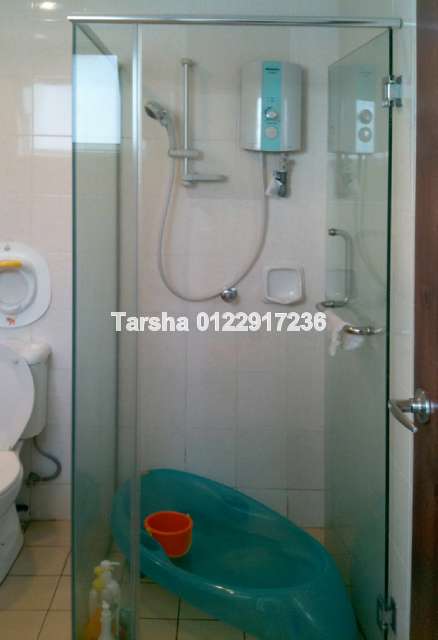 Upstair Bathroom