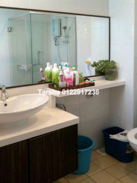 Upstair Bathroom