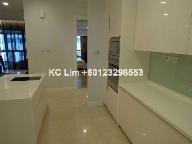 Dry kitchen
