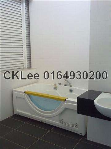 Masterbed toom bath room