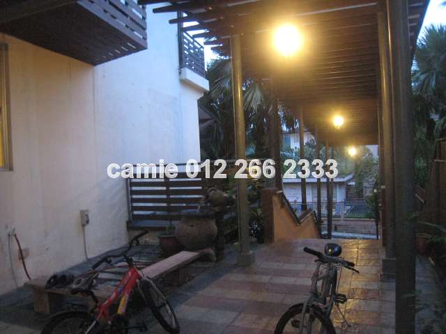 Extra spaces endlot