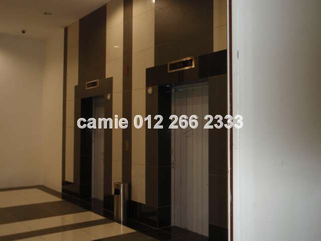 Passenger lift
