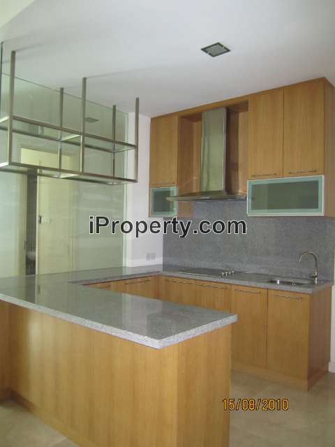 Dry Kitchen