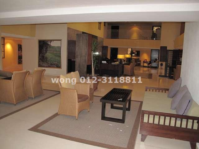 common area at 12th floor