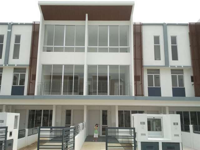 main picture