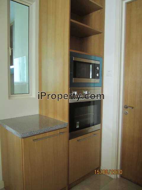 Dry Kitchen