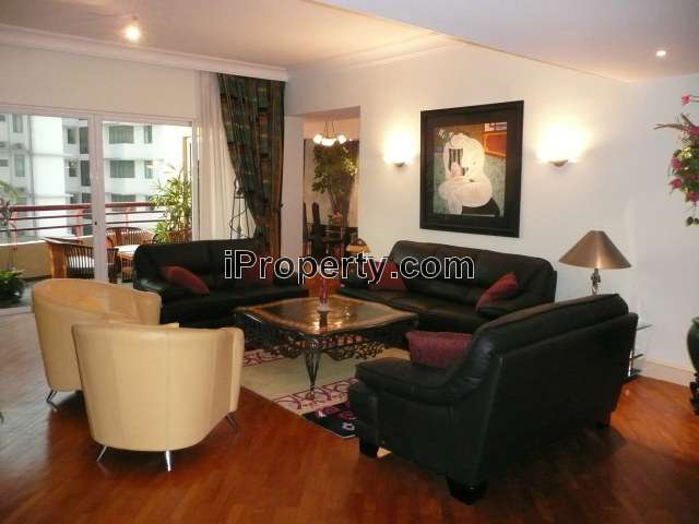 Lounge Room with Contemporary Art