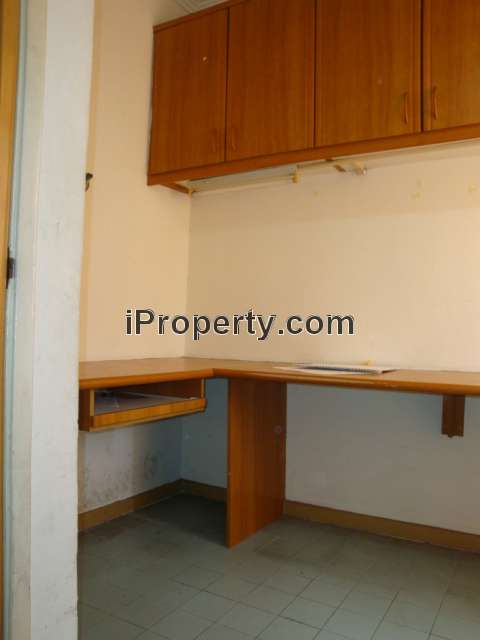 Third/Study Room