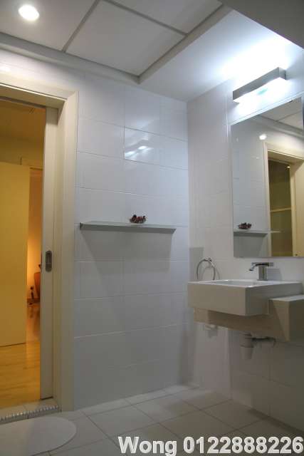Single Bedroom Toilet