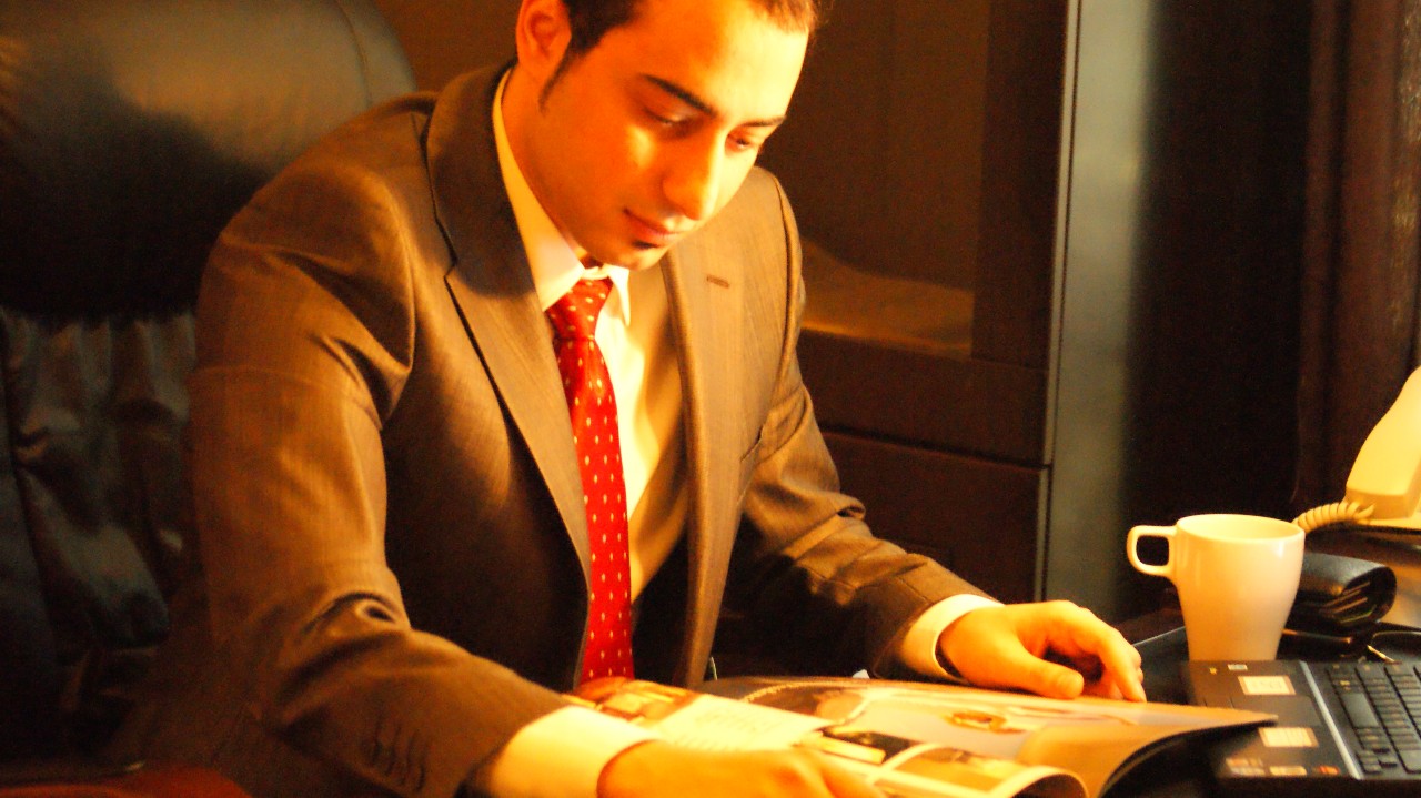 Agent Photo